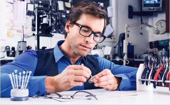 What are Extended Focus lenses and are they right for me?